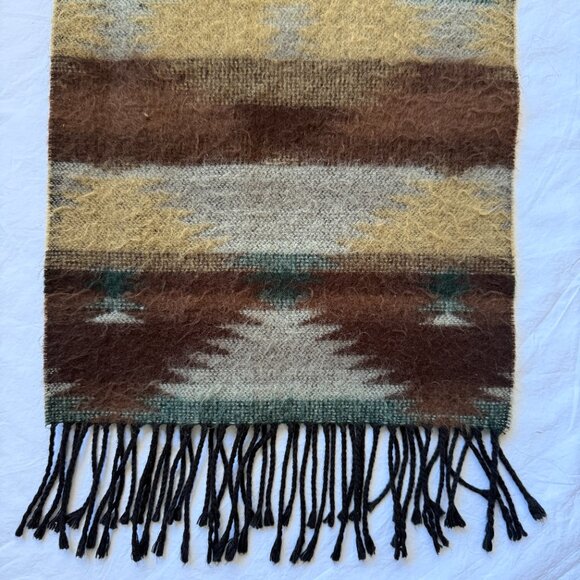 Vintage Berkshire reversible scarf w/fringe, brown/black/tan, EUC, southwestern - Picture 5 of 5
